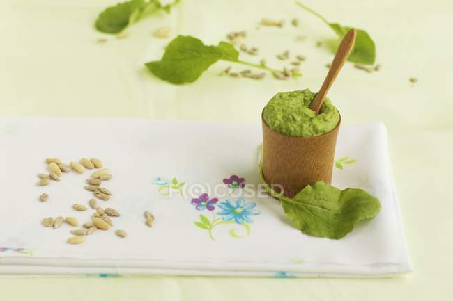 Elevated view of radish Pesto and sunflower seeds — Stock Photo