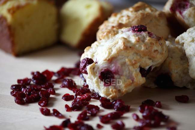 Biscoitos de cranberry com cranberries — Fotografia de Stock