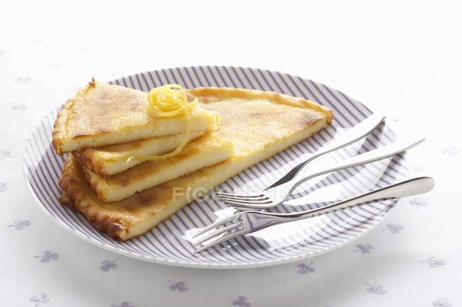 Torta di semolino - Grießkuchen — Stockfoto
