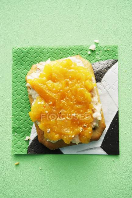 Cheese cracker with cream — Stock Photo