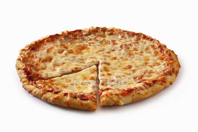 Pizza de queso al horno - foto de stock