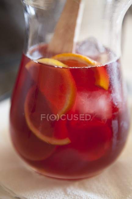 Pitcher of Sangria with Fresh Citrus Slices — Stock Photo