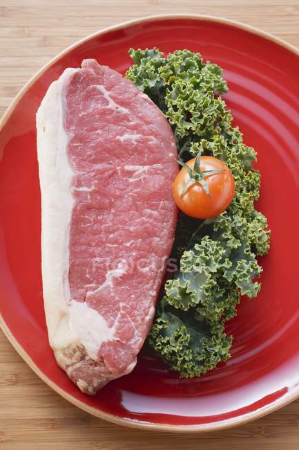 Steak de boeuf frais — Photo de stock