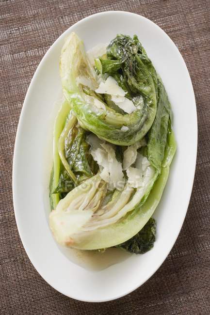 Braised romaine lettuce — Stock Photo