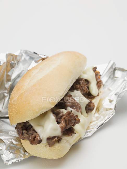 Pepper and onion sandwich — Stock Photo
