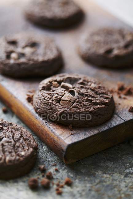Biscuits au chocolat faits maison — Photo de stock