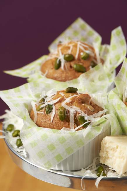 Pistachio and Parmesan muffins — Stock Photo