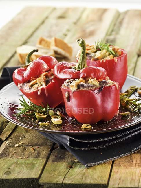 Stuffed peppers with rosemary — Stock Photo