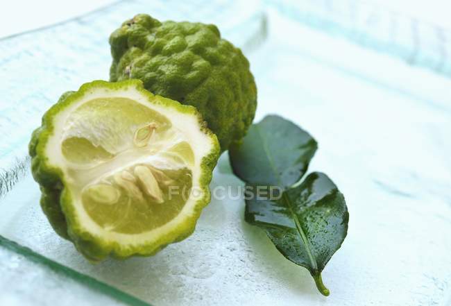 Thai Kaffir limes — Stock Photo