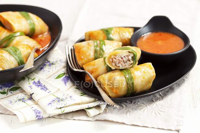 Cabbage roulade with meat and rice — Stock Photo