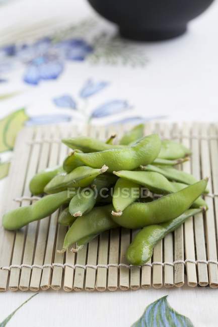 Fresh soya beans — Stock Photo