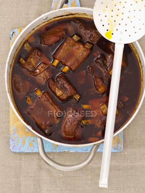 Pork ribs braised in soy sauce — Stock Photo