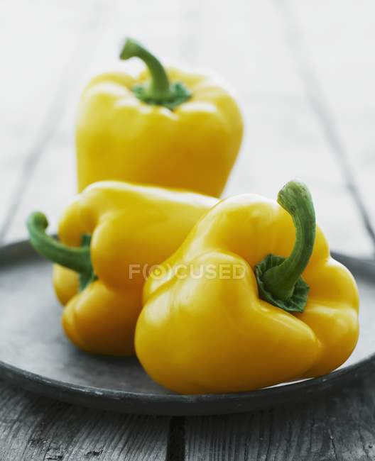 Poivrons jaunes frais — Photo de stock