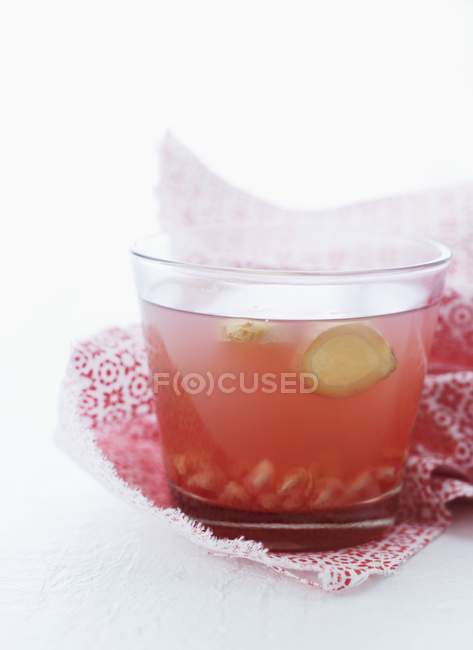 Hot ginger tea in glass — Stock Photo