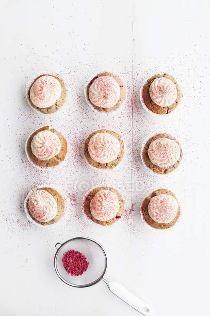 Muffins framboise et amande — Photo de stock