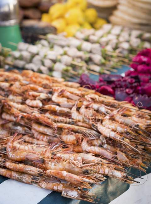 Camarão fresco e frutos do mar — Fotografia de Stock