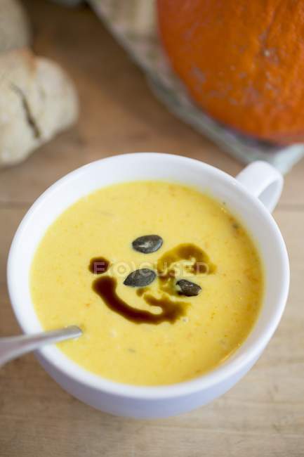 Cream of pumpkin and ginger soup — Stock Photo
