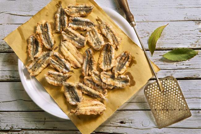 Filetes de anchova fritos — Fotografia de Stock
