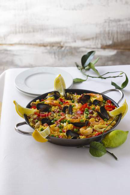 Meeresfrüchte Paella Reisgericht — Stockfoto