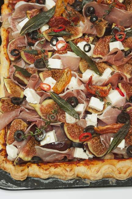 Pissaladiere with riccotta and olives — Stock Photo