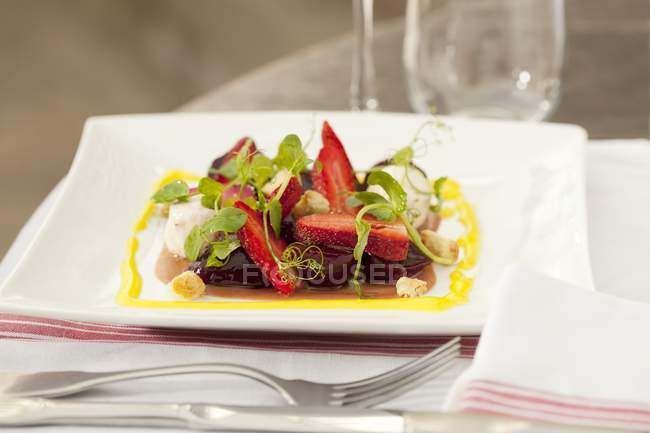 Salada de beterraba pequena — Fotografia de Stock