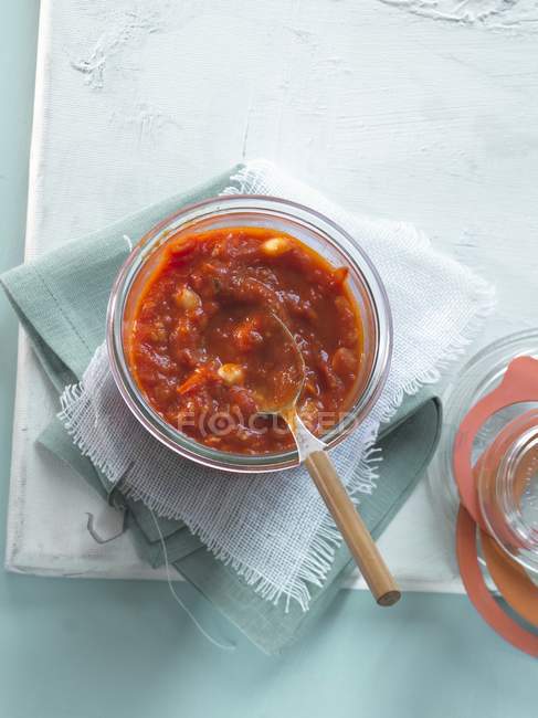 Чаша с томатным суго — стоковое фото