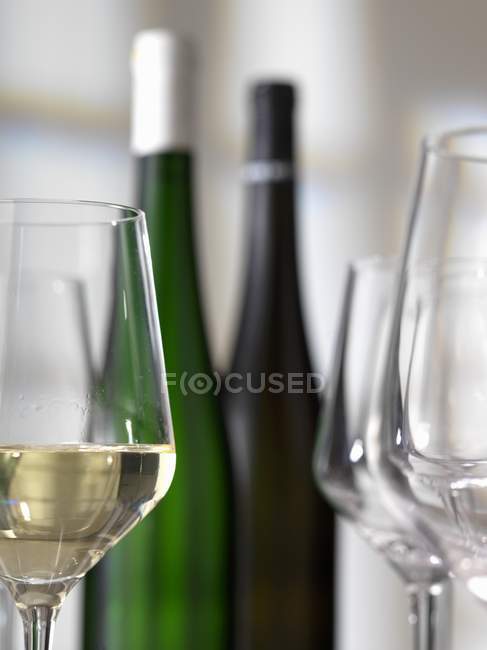 Verre de vin blanc — Photo de stock