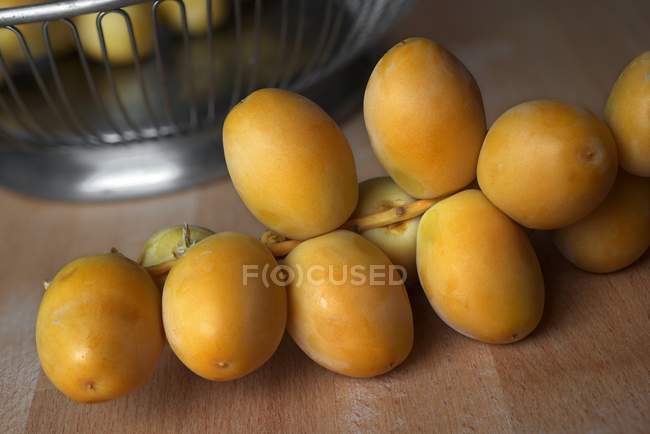 Cluster de dates fraîches — Photo de stock