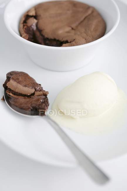 Chocolate souffle with vanilla ice cream — Stock Photo