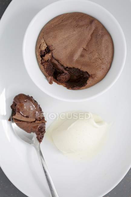 Chocolate souffle with vanilla ice cream — Stock Photo