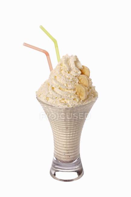 Bananenshake mit Sahne — Stockfoto