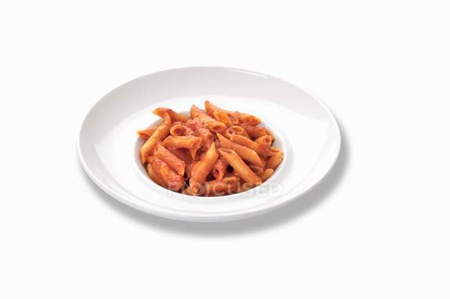 Pâtes Penne à la sauce tomate — Photo de stock