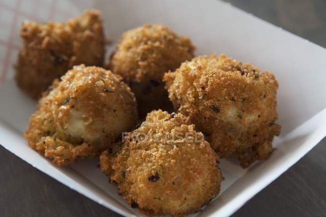Fried macaroni and cheese balls — Stock Photo