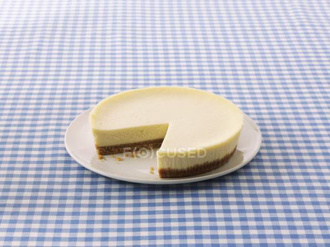 New York Cheesecake on plate — Stock Photo
