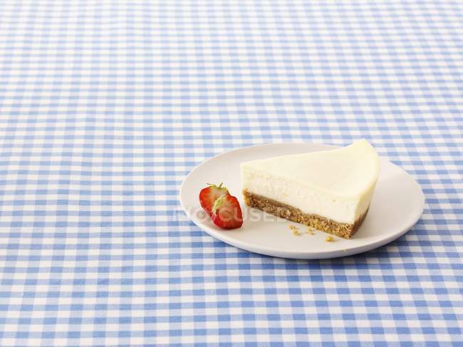 Slice of New York Cheesecake — Stock Photo
