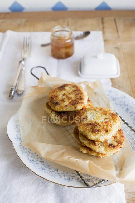 Millet cakes on plate — Stock Photo