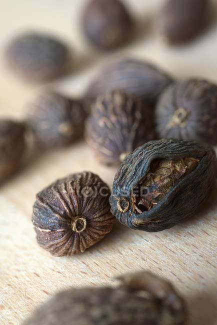 Dried black cardamom — Stock Photo