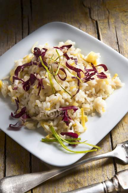 Risotto with leek and radicchio — Stock Photo
