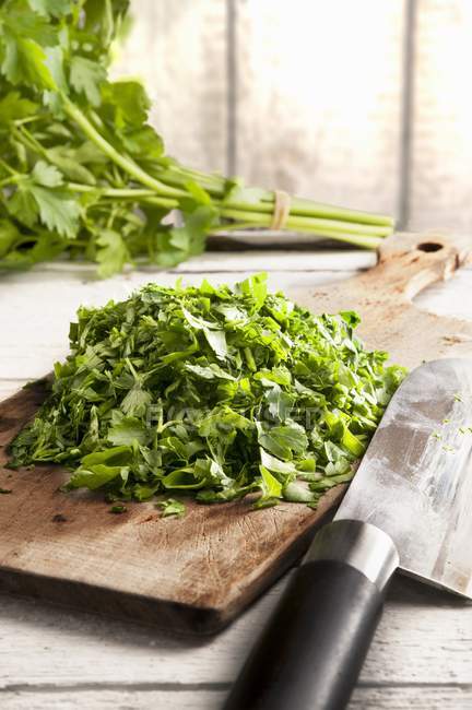 Chopped green parsley — Stock Photo