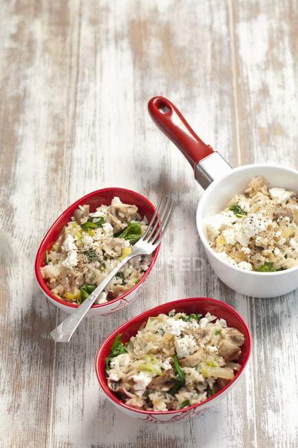 Rice with mushrooms and leeks — Stock Photo