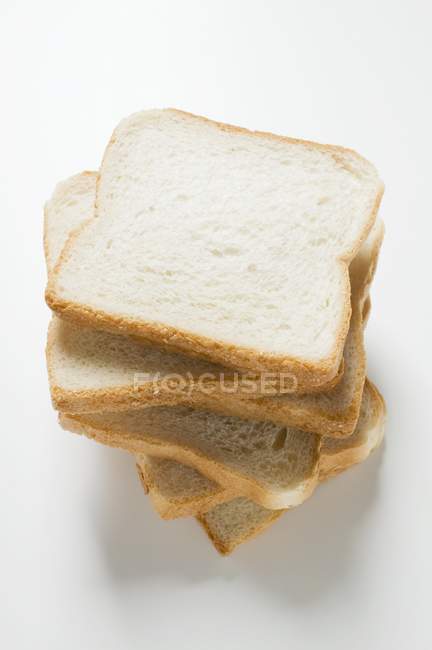 Rebanadas de pan blanco - foto de stock
