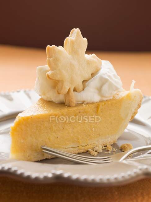 Piece of pumpkin pie — Stock Photo