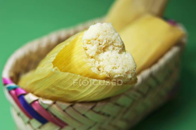 Closeup view of Tamales in wicker bowl — Stock Photo