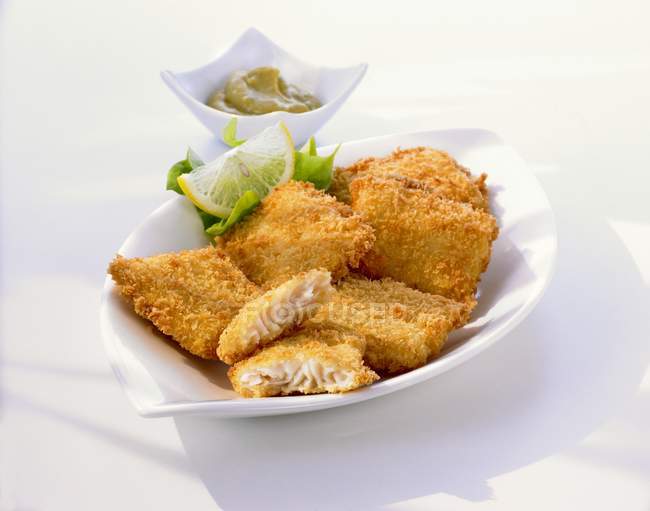 Fried fish fillets — Stock Photo