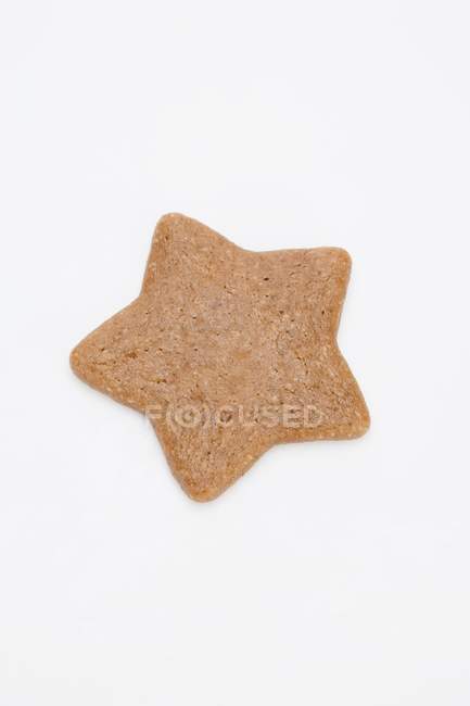 Estrela de gengibre em branco — Fotografia de Stock