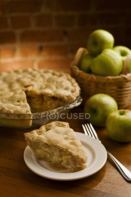Slice of Homemade Apple Pie — Stock Photo