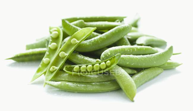 Fresh green sugar peas — Stock Photo