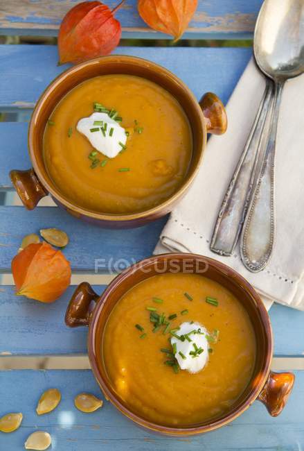 Гарбузовий суп з цибулею — стокове фото