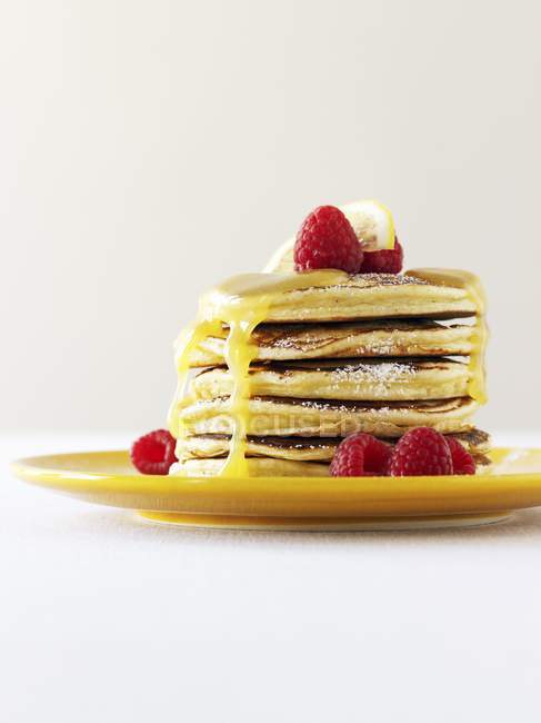Stack of Pancakes with Powdered Sugar — Stock Photo