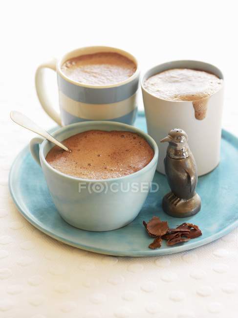 Heiße Schokolade in Tassen — Stockfoto